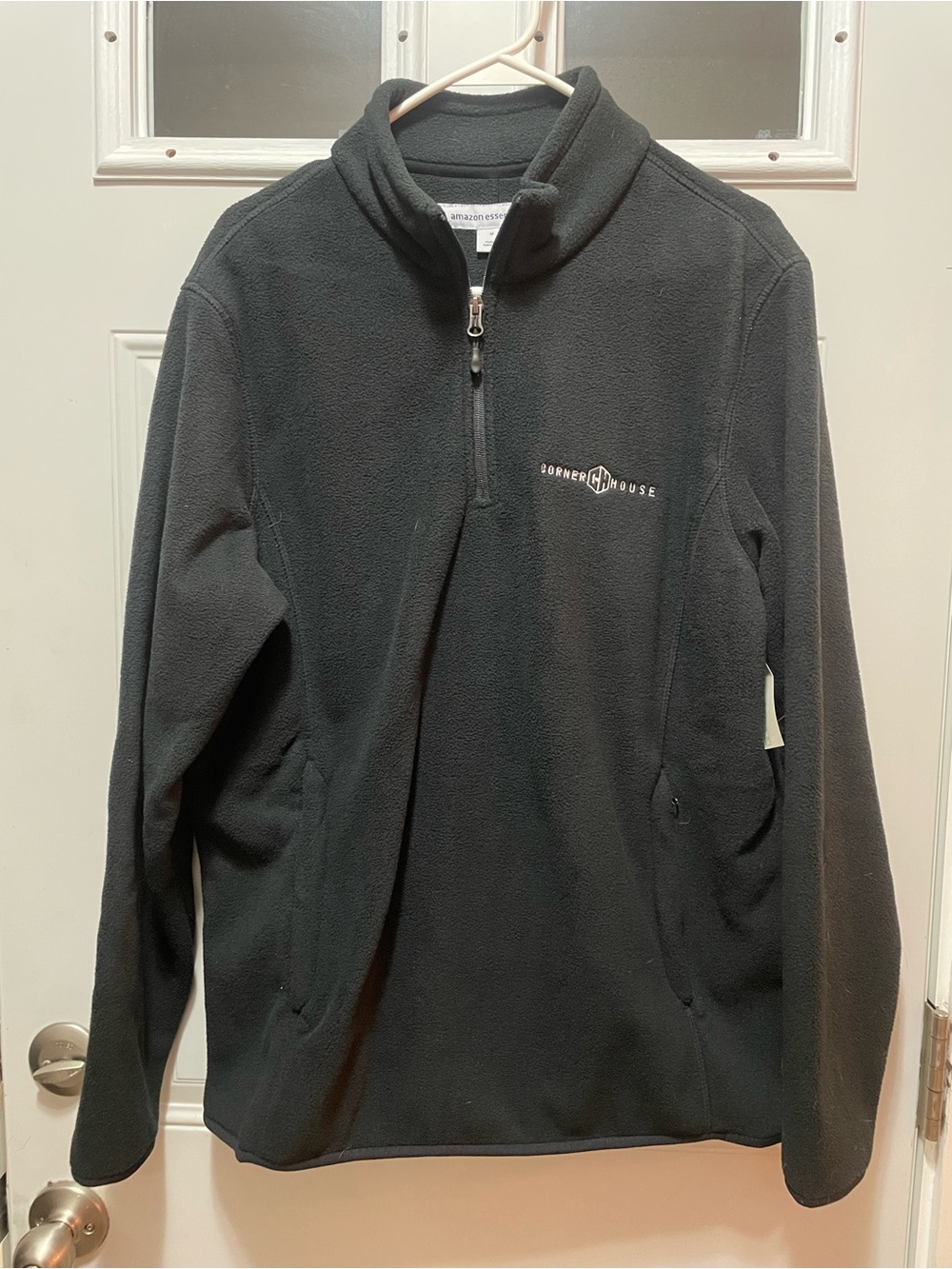 Unisex Black Cornerhouse Quarter Zip Fleece Pullover Size Medium NWT